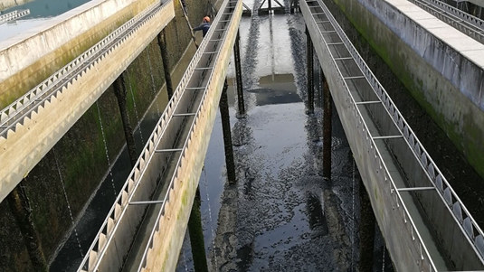 设备厂家高效分析在线电导率分析仪的安装要求